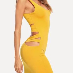 Cut Out Back Scoop Neck Dress